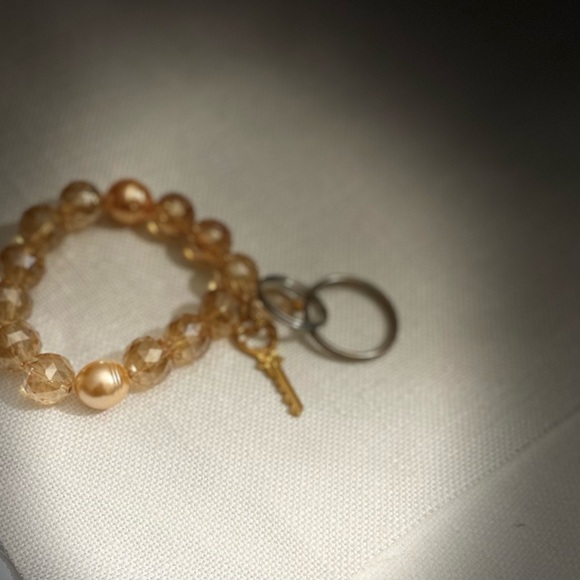 Wristlet Keychain - Picture 5 of 6